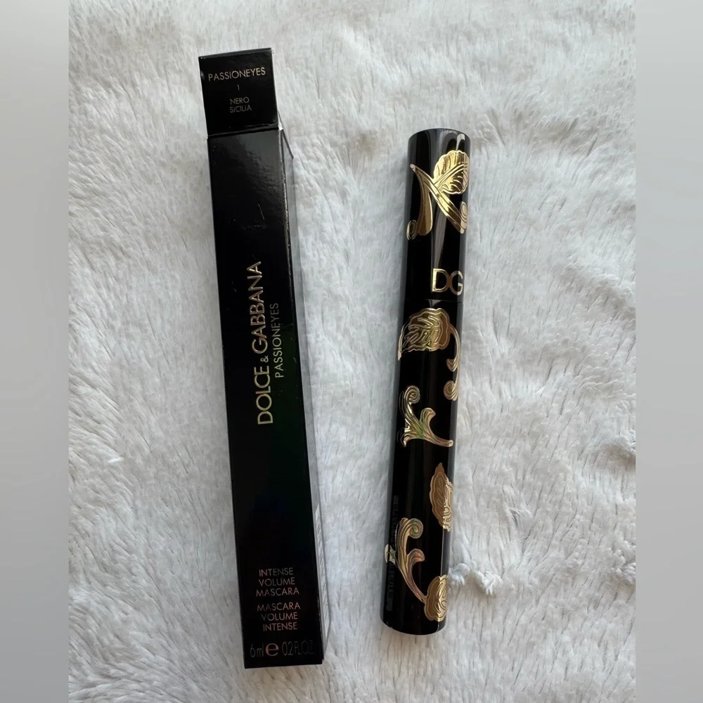✨NIB✨ Dolce & Gabbana Passioneyes Intense Volume Mascara in Black